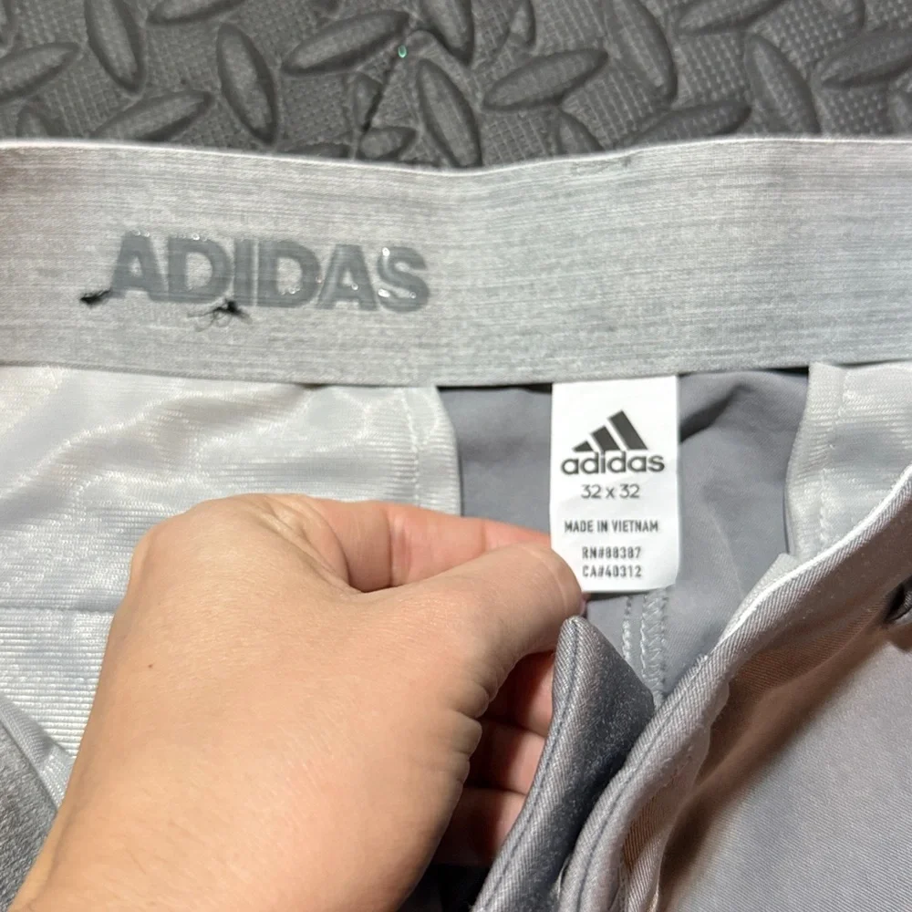 Adidas Men's Light Gray Dress Pant slacks 32x32